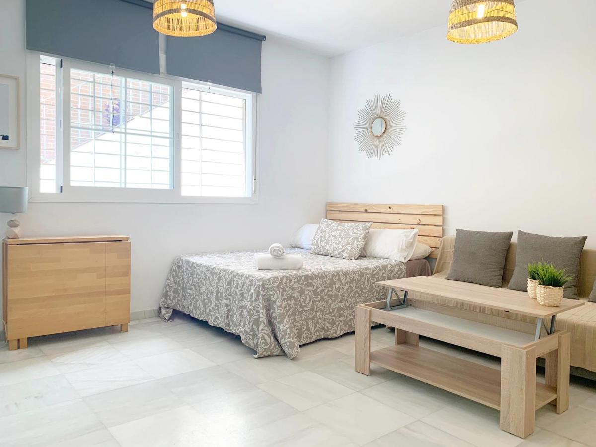 Malagadevacaciones - Suite Chamizo ภายนอก รูปภาพ